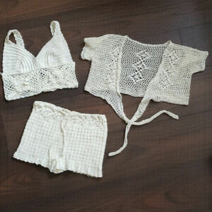 𝅺handmade knit 3 piece festival shorts and tops